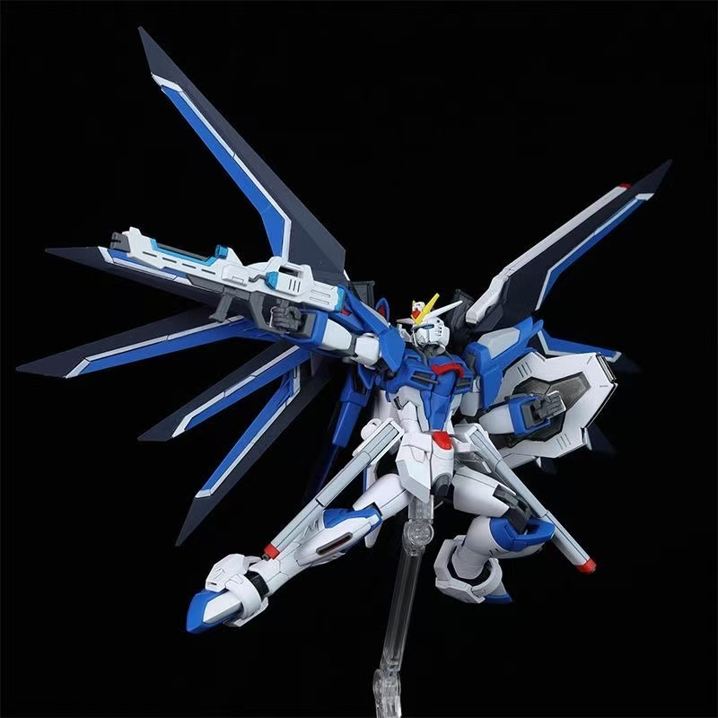 HG STTS-909 Rising Freedom Gun - Bandai Gundam Hg reseña y precio